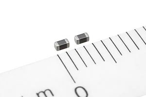 EMC Components: TDK develops industry’s first high-reliability chip beads for automotive